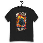 Camiseta negra del Toro Islero sobre percha y fondo blanco